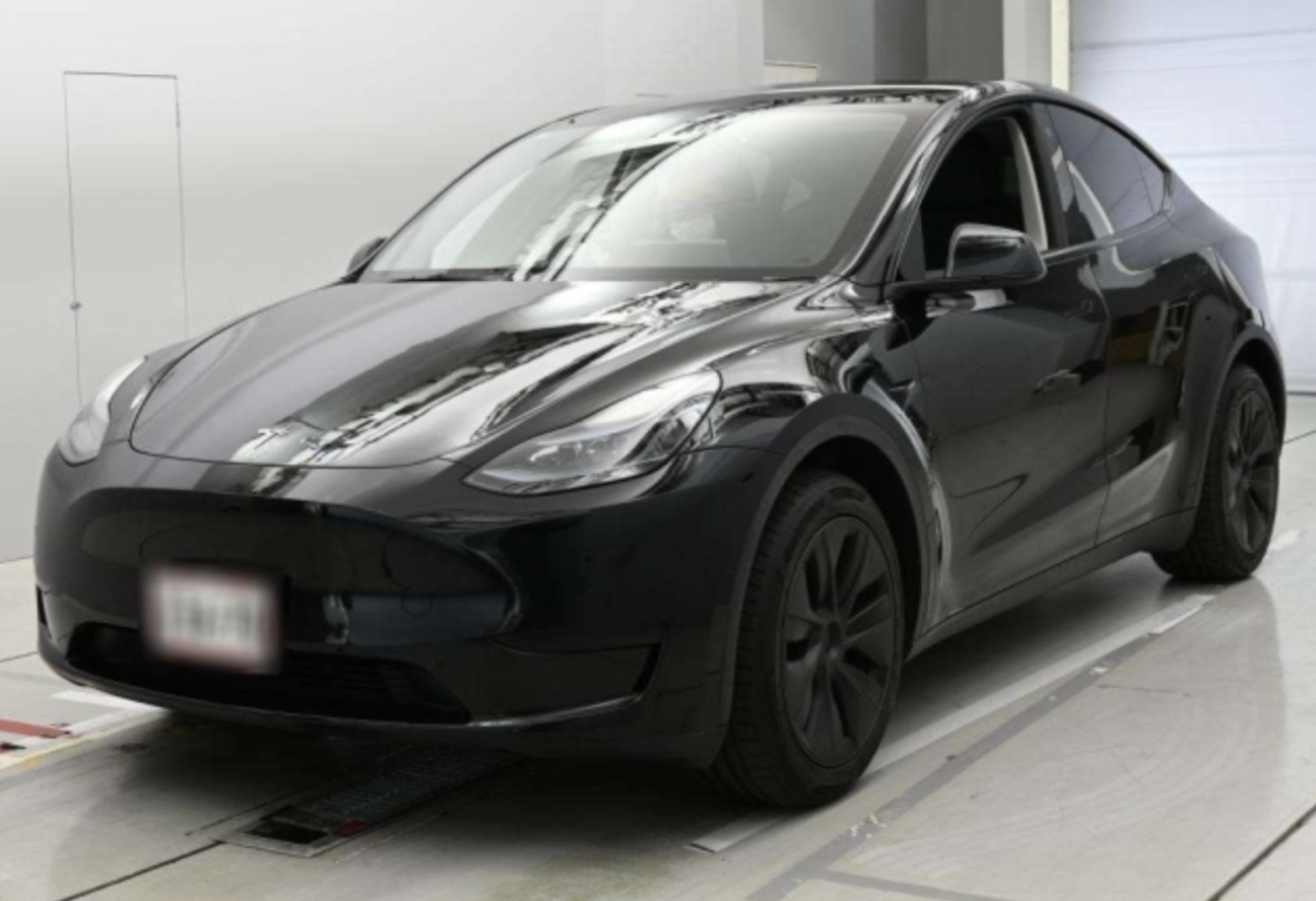Tesla Model Y Long Range